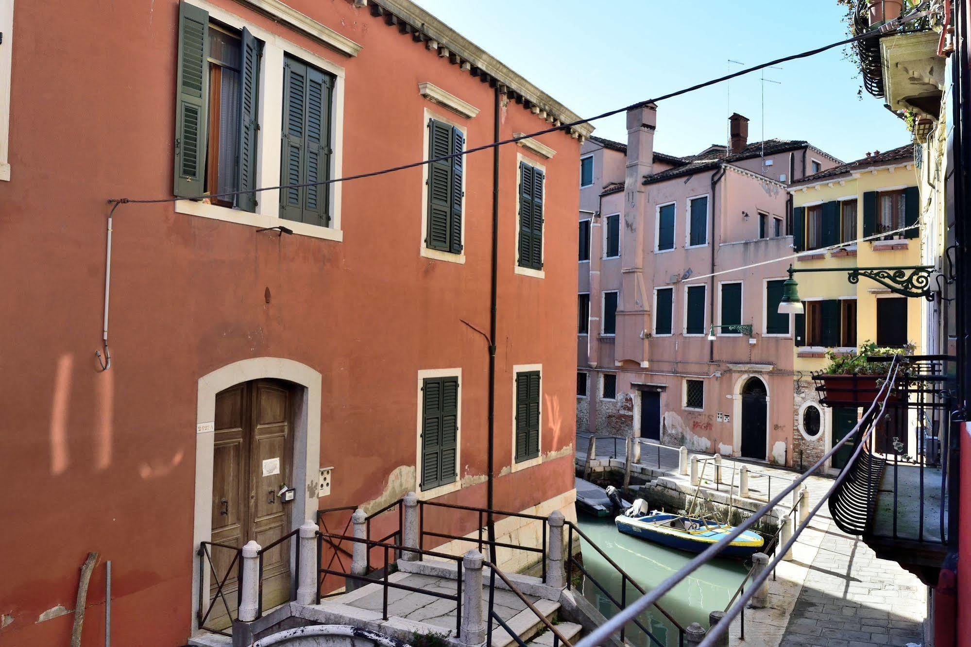 Venice Life Kültér fotó
