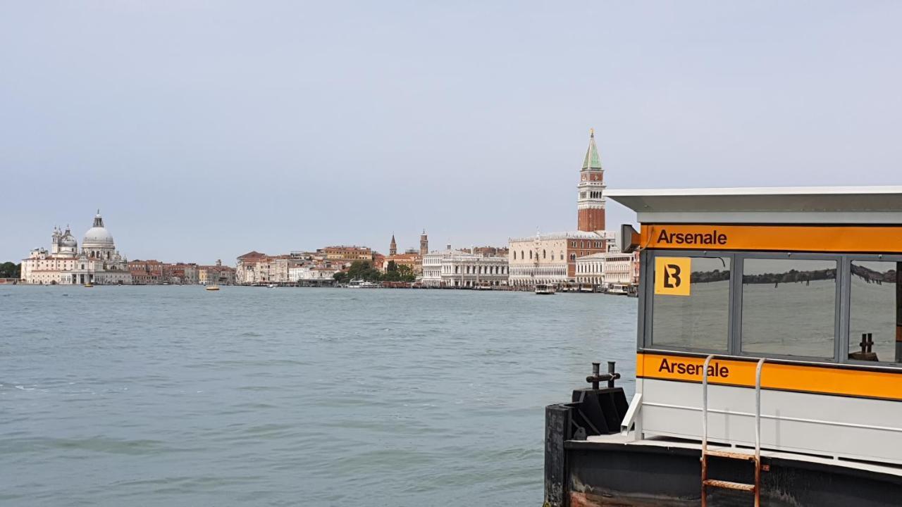 Venice Life Kültér fotó